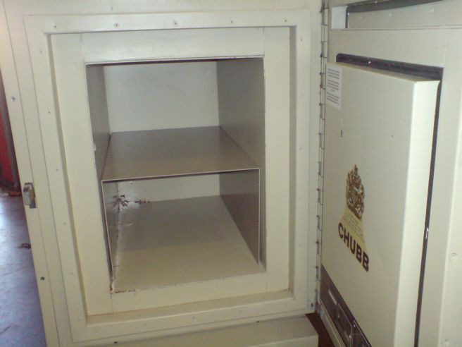 chubbmicro50open  jpg